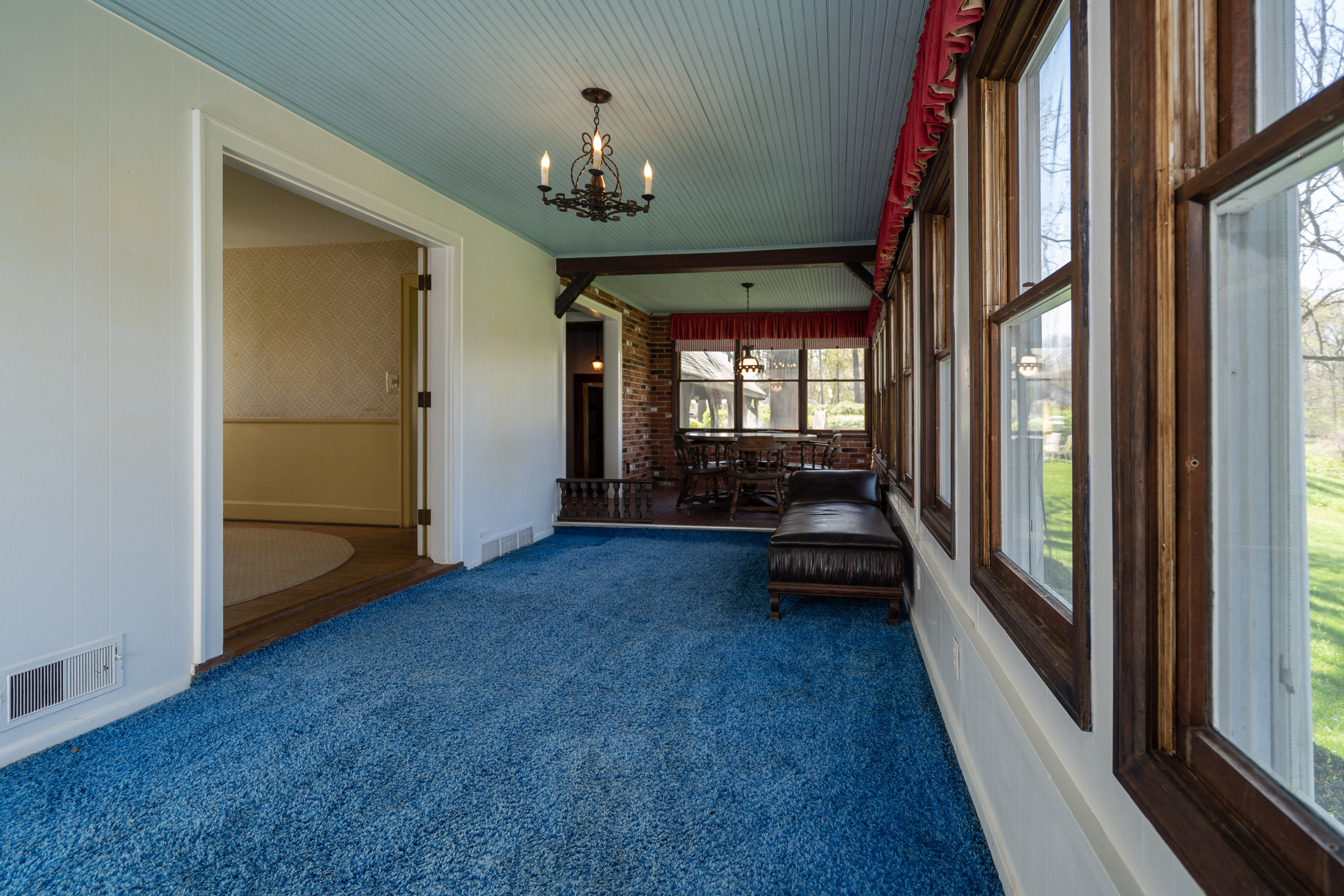 33 Acre Home for Sale Holland, Ohio 8602 Pilliod Road IdealProperties